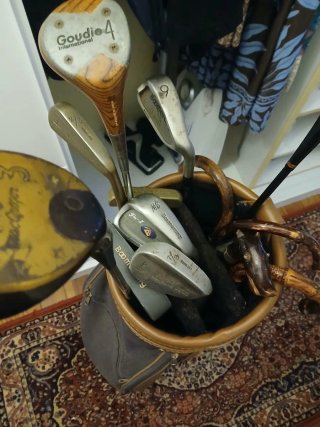 Bolsa de golf con palos