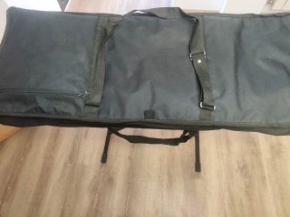 Casio CTK-3200 con soporte y funda