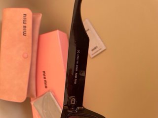 Gafas de Sol miumiu Rectangulares Negras