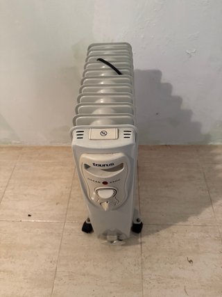 Radiador eléctrico con ruedas 2500W