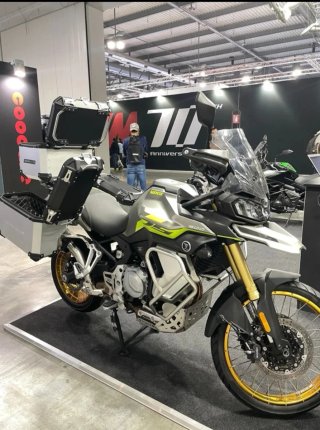 Moto Voge 900DX Adventure