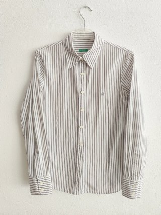Lote 2 camisas mujer Tommy Hilfiger y Benetton T-M
