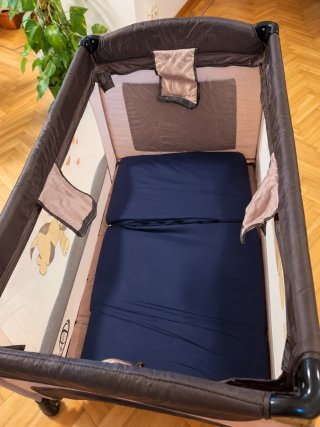 Cuna de viaje Tectake + colchón Herlag