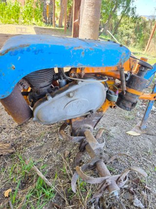 Motocultor antiguo Gyrmet MRYB