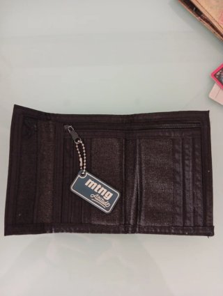 Cartera Pull&Bear estampada