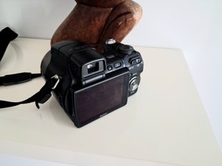 Sony Cyber-Shot DSC-H9