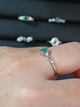 Anillo Esmeralda Natural