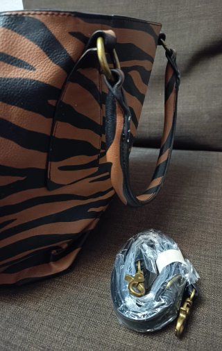 Bolso Marrón Animal Print Martina K