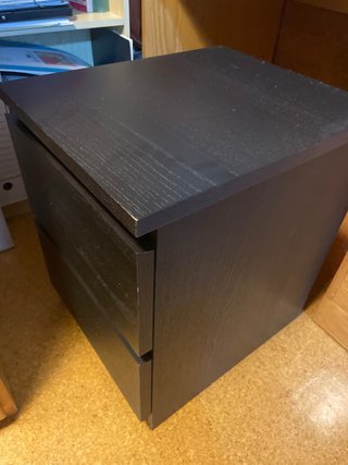 Mesita de noche Ikea Malm 2 cajones negra