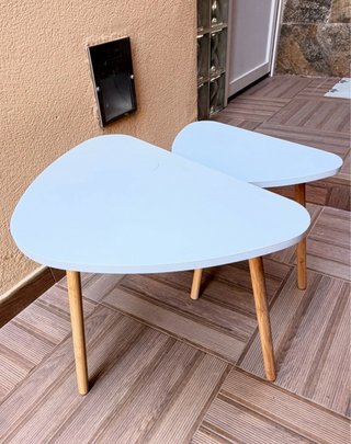 2 Mesitas Auxiliares Patas Madera