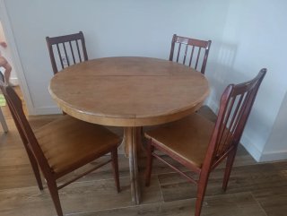Mesa redonda extensible madera + 5 sillas