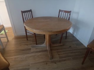 Mesa redonda extensible madera + 5 sillas