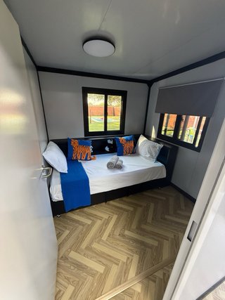 Alquiler parcela con piscina finde semana 380€