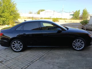 Audi A4 2022
