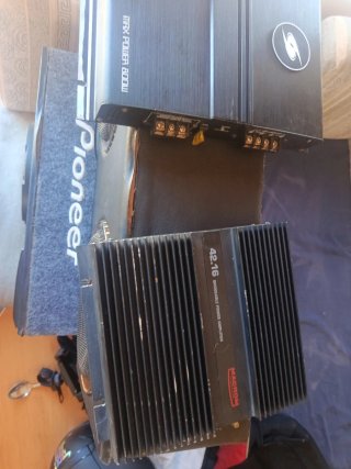 Equipo de sonido Kicker y Pioneer