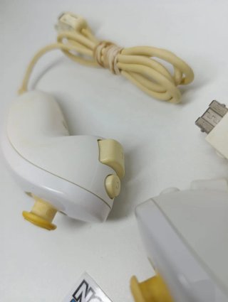 Pacchetto Nunchuk Nintendo Wii