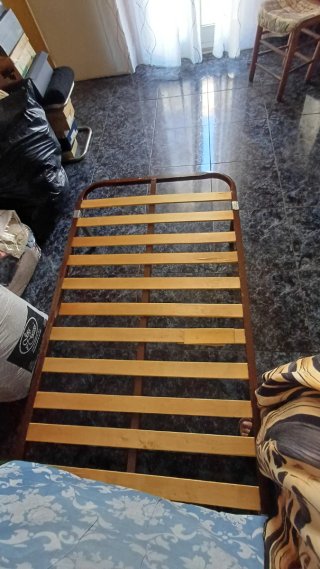 Somier de 90cm metálico con lamas de madera