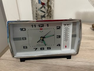 Orologio da tavolo con termometro