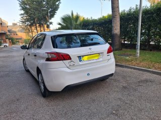 Peugeot 308 2016