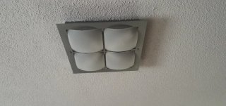Lámpara Moderna Aluminio Plata y Blanca