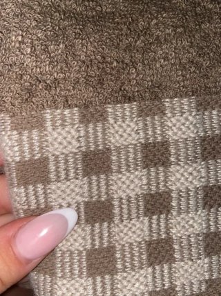 3paños marrones con cenefa beig
