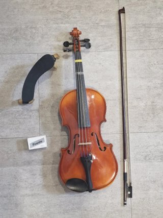 Violín Stradivarius imitación 3/4 con funda
