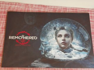Lámina Remothered: Broken Porcelain