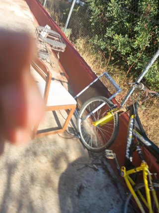 Bicicleta Montaña Amarilla - Para Reparar