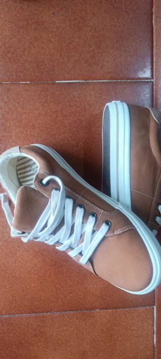 Scarpe Taos Beige/Marrone