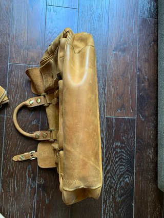 Maletín / Bolso de piel marrón claro con bandolera