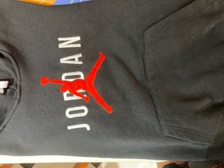 Sudadera Jordan Negra con Logo Jumpman Rojo
