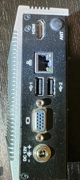Mini PC Industrial ARK-1122