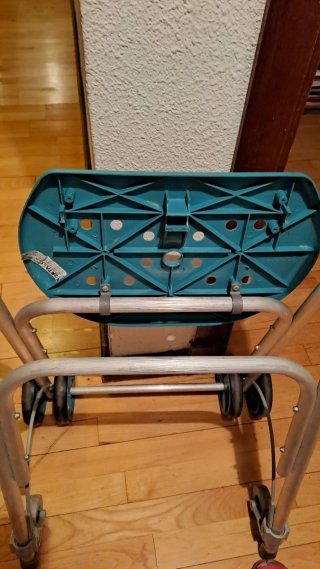 Andador para exterior con asiento