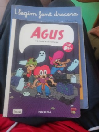 Agus y el teatro de los fantasmas