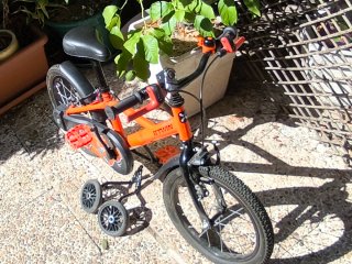 Bicicleta infantil BTWIN 16 naranja