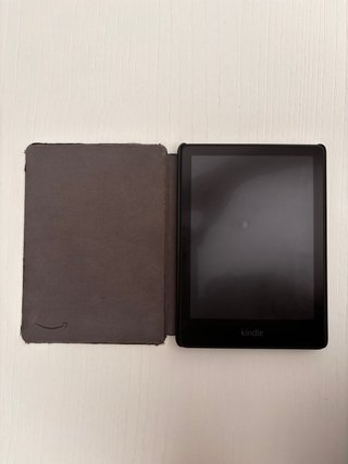 Kindle Paperwhite Gen 11 + Funda Negra
