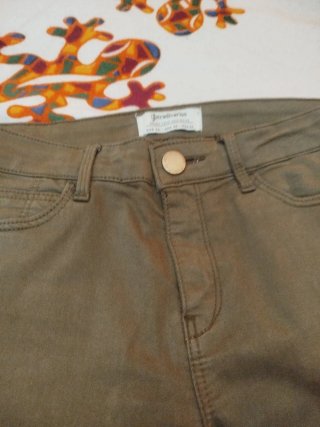 Pantalón verde oliva