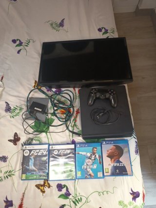 TV LG + Consola PS4 + 5 Juegos FIFA/FC