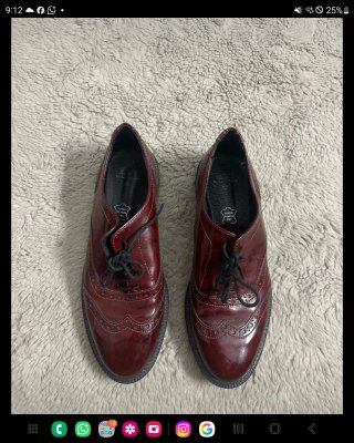 Zapatos charol burdeos talla 38
