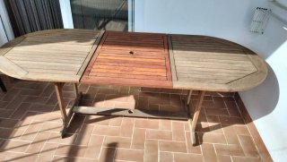 Mesa de teka extensible ovalada