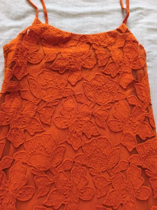 Vestido Sfera gasa flores naranja