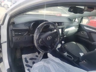 Despiece Toyota Avensis Touring Sports (T27)