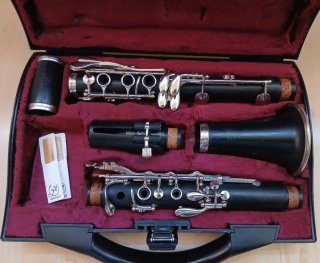 BUFFET E11 Clarinete madera Bb