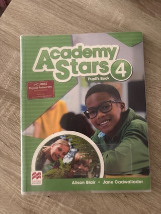 Academy Stars 4 Pupil's Book