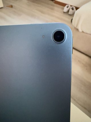 iPad Air 5 M1 64GB + Cover - Come nuovo