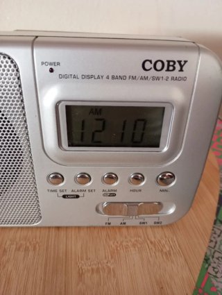 Radio Coby Digital 4 Bandas FM/AM/SW