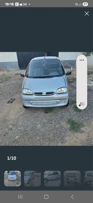 Coche sin carnet gris