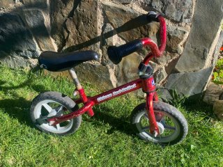 Bici sin pedales Chicco Red Bullet