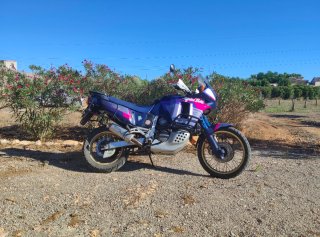 Honda Africa Twin RD04 XVR 750 1992