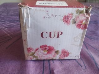 Taza cerámica japonesa con tapa de bambú